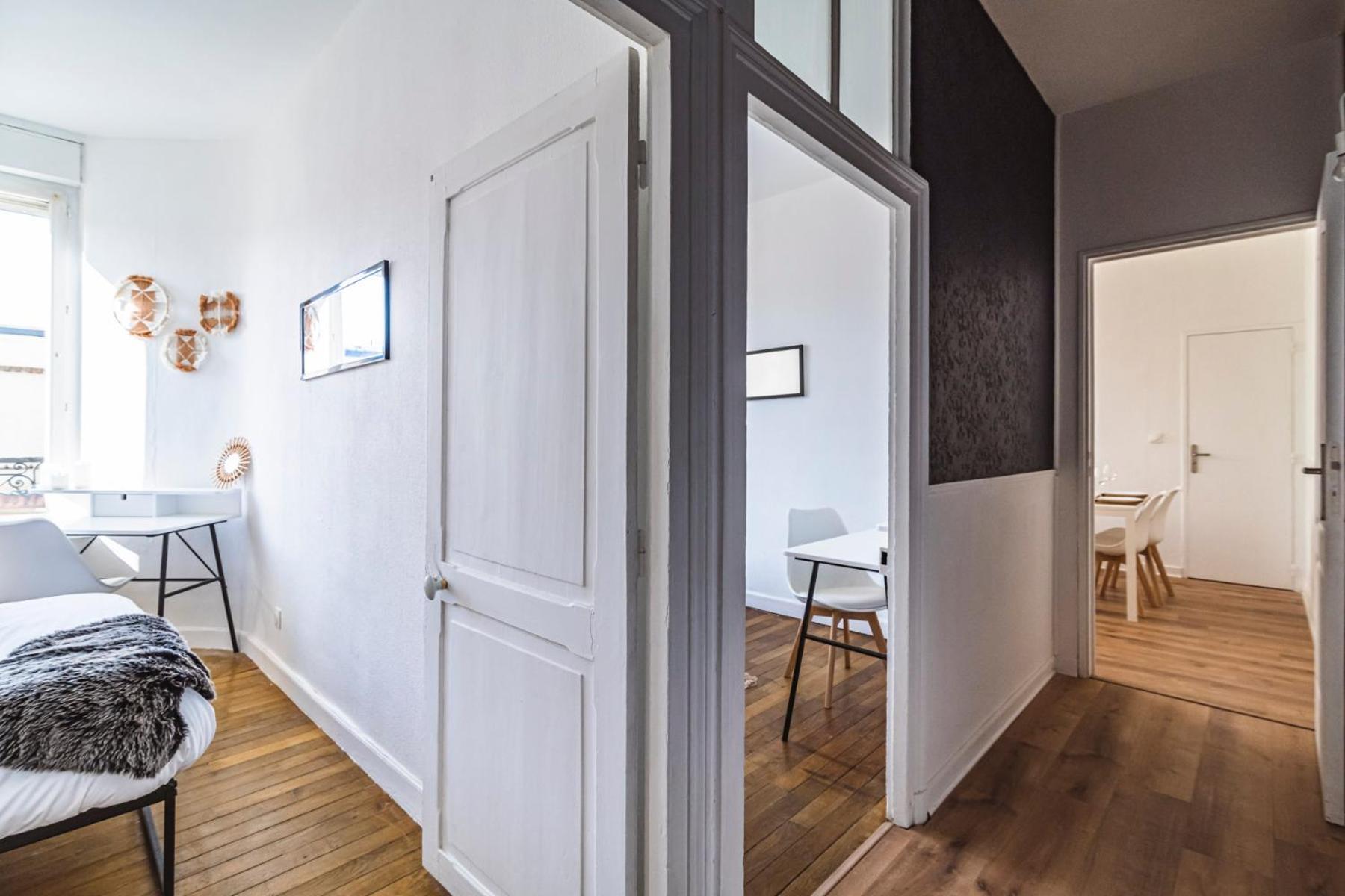 Le Cosy - Charmant 2 Chambres - Hyper Centre Reims Eksteriør billede